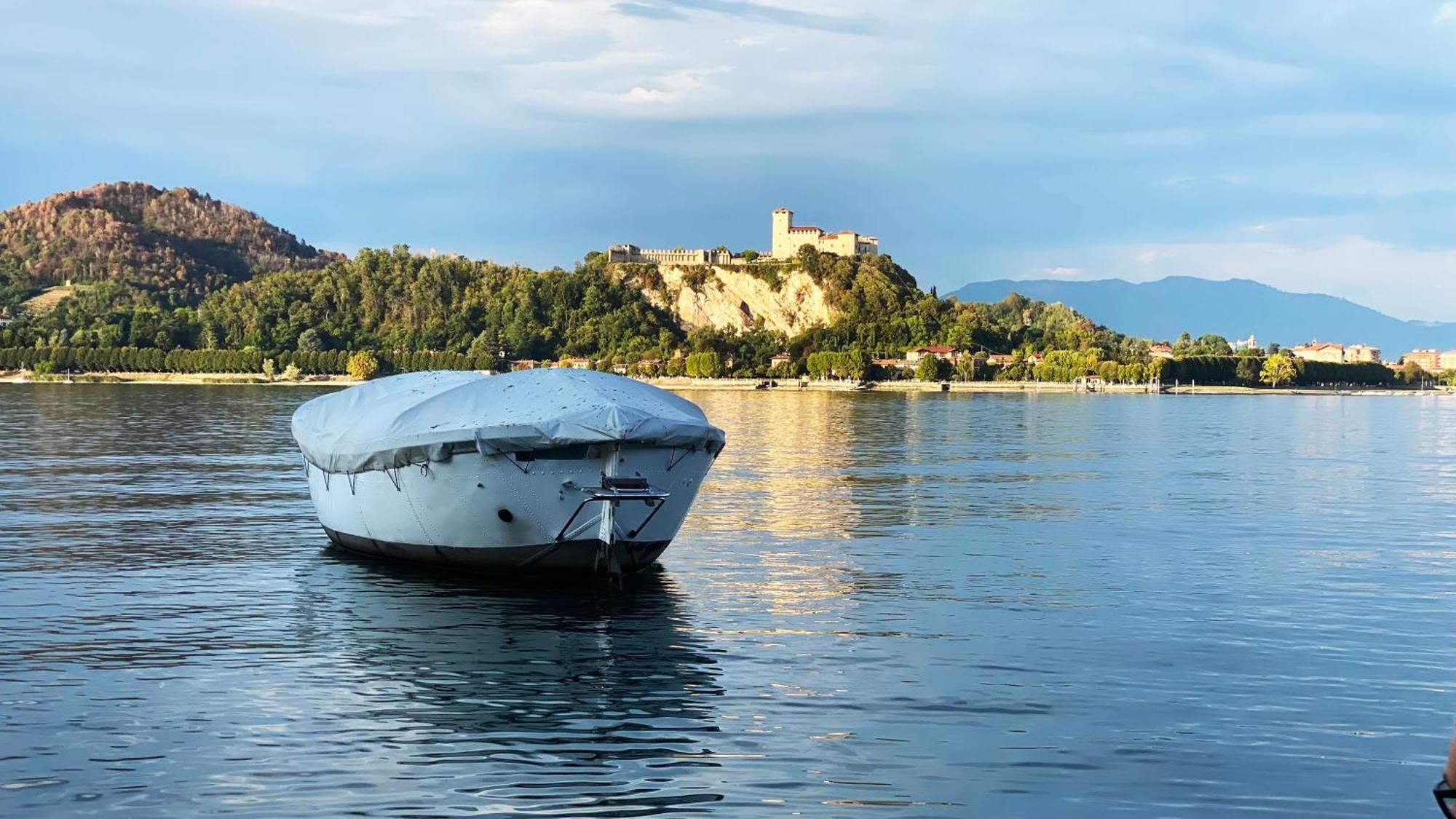 Fwl Italian Romance On The Lake Apartman Arona Kültér fotó